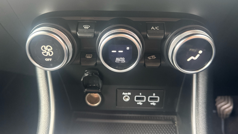 Renault Captur 1.0 TCE 90 S Edition 5dr Petrol Hatchback